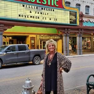 Meet your Posher, Trudy